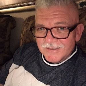 Meet your Posher, Rafael